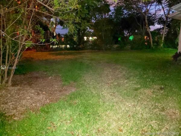 Country Club Estates, 480 S Melrose Dr, Miami Springs, Florida 33166, image 2