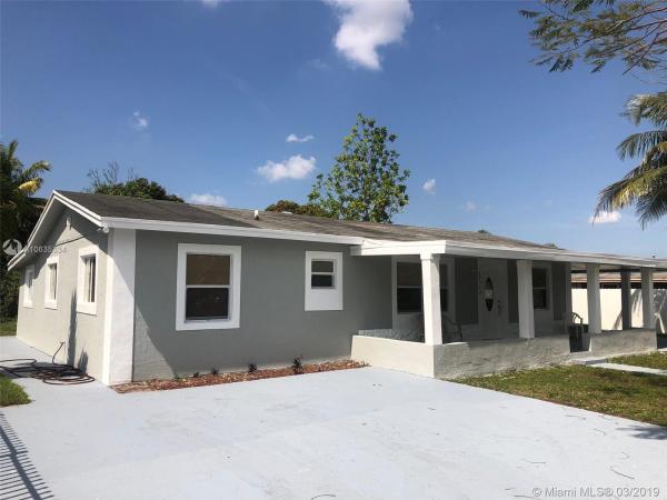 Starlightlot, 20340 NW 42nd Ave, Miami Gardens, Florida 33055, image 2