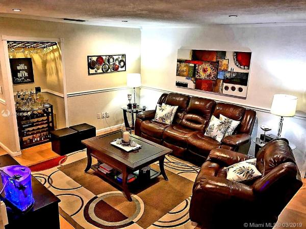 Lakes Of Acadia, 5567 NW 194th Cir Ter #5567, Miami Gardens, Florida 33055, image 2