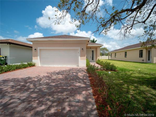 Fairlawn Park, 935 NE 3rd Ave, Homestead, Florida 33030, image 2