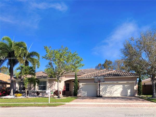 Encantada, 18701 SW 7th St, Pembroke Pines, Florida 33029, image 2
