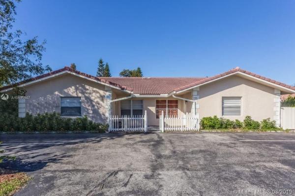 Chevy Chase, 3760 Coral Springs Dr, Coral Springs, Florida 33067, image 2