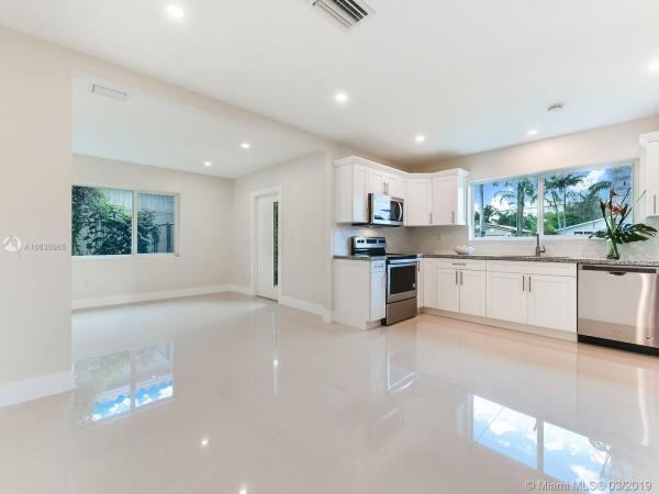 McKeever Terrace, 4023 SW 62nd Ave, South Miami, Florida 33155, image 2