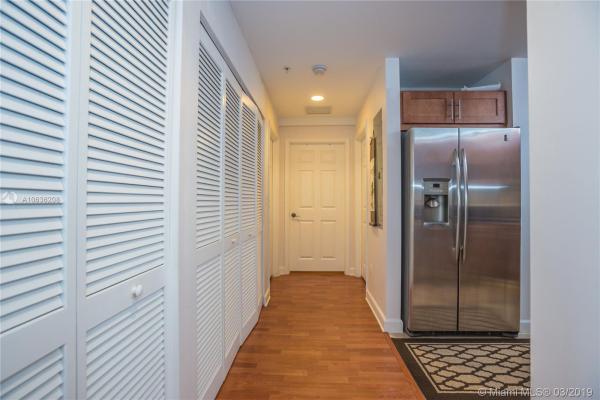 Colonnade At Dadeland, 8390 SW 72nd Ave #521, Glenvar Heights, Florida 33143, image 1