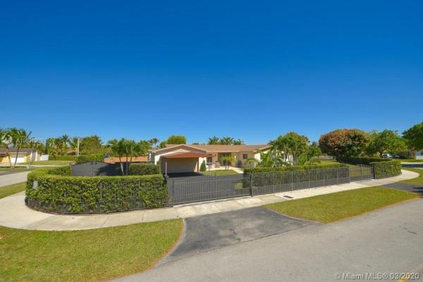 Kendale, 10585 SW 100th St, Kendall, Florida 33176, image 2