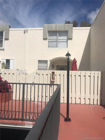1655 NE 115 St #30, Unincorporated Dade County, Florida 33181, image 2