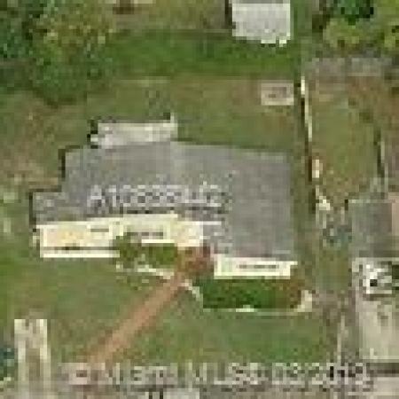 Fleetwood Gardens, 2001 NW 185th St, Miami Gardens, Florida 33056, image 2