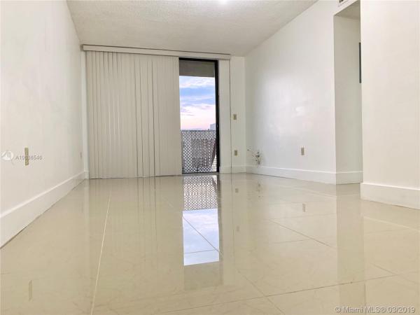 Fontainebleau Gardens, 8145 NW 7th St #507, Fountainebleau, Florida 33126, image 2