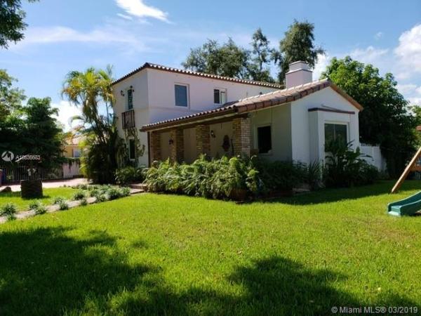 East Shenandoah, 3700 SW 3rd Ave, Miami, Florida 33145, image 2