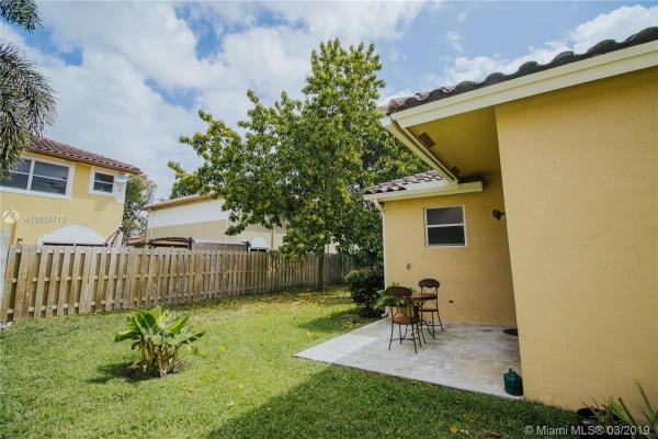 5061 SW 136th Ter, Miramar, Florida 33027, image 2