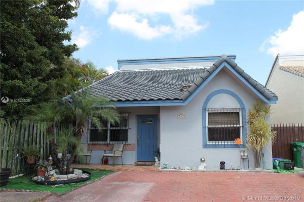 La Pradera Gardens, 8893 NW 108th St, Hialeah Gardens, Florida 33018, image 2