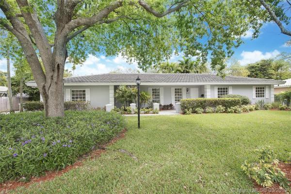 Kendall East, 9721 SW 72nd Ct, Pinecrest, Florida 33156, image 1