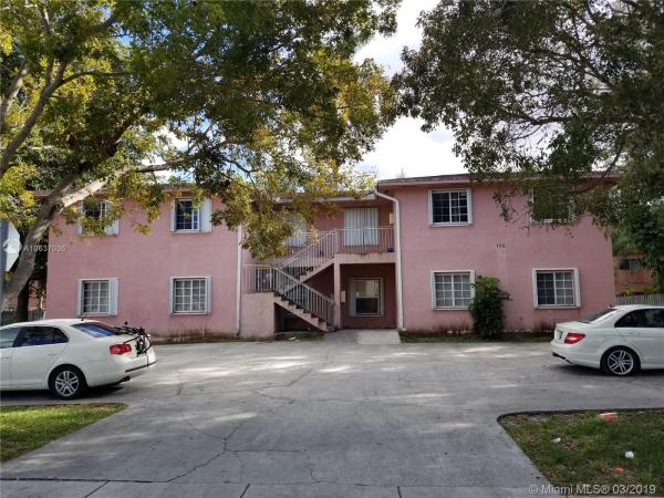 Lee Layne Villas, 170 NE 142nd St, Golden Glades, Florida 33161, image 2