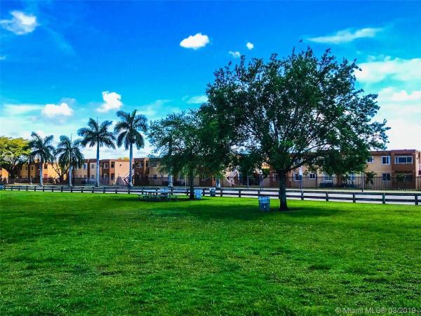 6200 SW 131st Ct #101, Kendale Lakes, Florida 33183, image 2