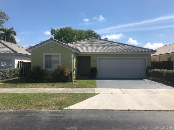 Lago Mar South, 8217 SW 157th Ct, Kendall, Florida 33193, image 2