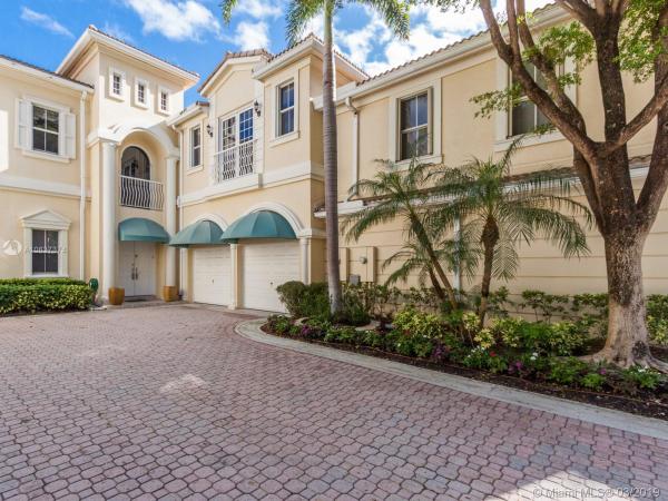 The Courtyards At The Point, 3737 NE 214th St #33, Aventura, Florida 33180, image 2