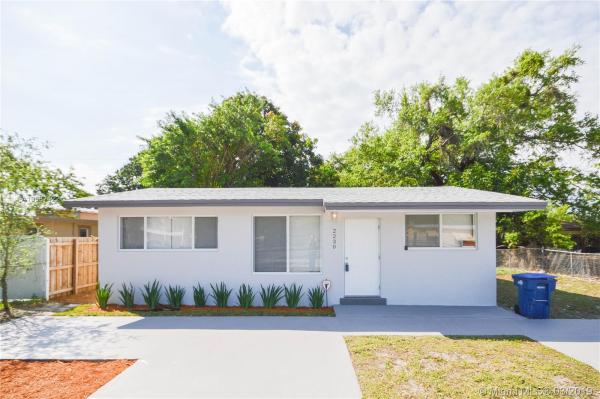 Eleanor Park, 2230 NW 152nd St, Miami Gardens, Florida 33054, image 2