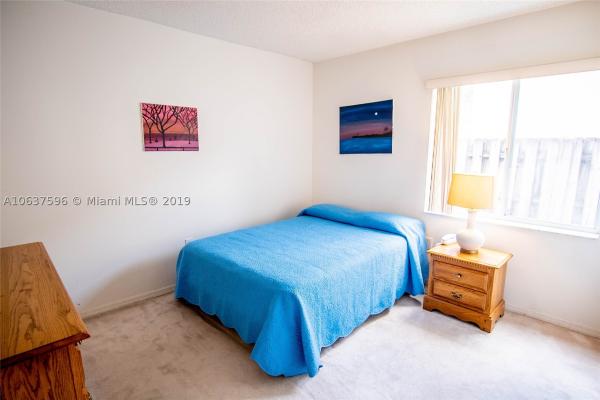 15950 SW 74th St, Unincorporated Dade County, Florida 33193, image 2