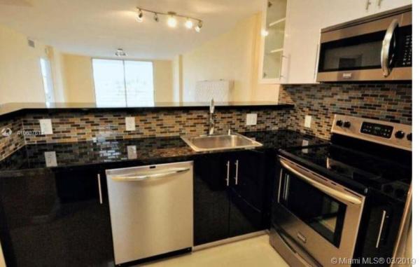 Eastern Shores White House, 3660 NE 166 St #403, North Miami Beach, Florida 33160, image 2