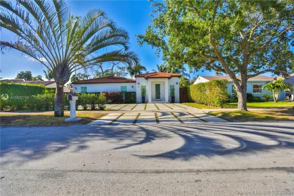 5924 SW 42nd St, Unincorporated Dade County, Florida 33155, image 2