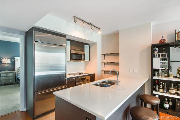 500 Brickell East, 500 Brickell Ave #2007, Miami, Florida 33131, image 2