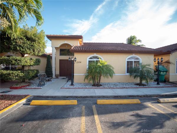 Ibis Villas At Miami Gardens, 8434 NW 189th Ln #1204, Hialeah, Florida 33015, image 2