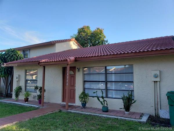 Kendall Walk, 14944 SW 88th Ter #14944, The Hammocks, Florida 33196, image 2