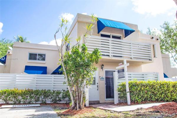 Arbor Courts, 14398 SW 98th Ter #14398, The Hammocks, Florida 33186, image 2