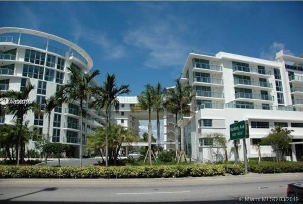 Peloro, 6620 Indian Creek Dr #408, Miami Beach, Florida 33141, image 2