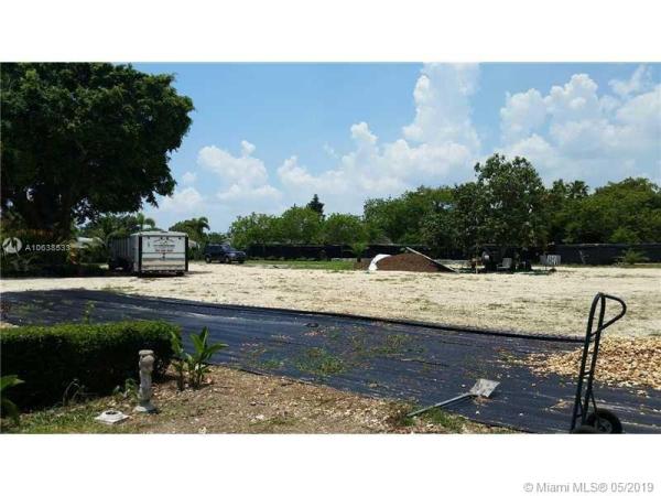 West Perrine No HOA, 10425 SW 170th St, West Perrine, Florida 33157, image 2