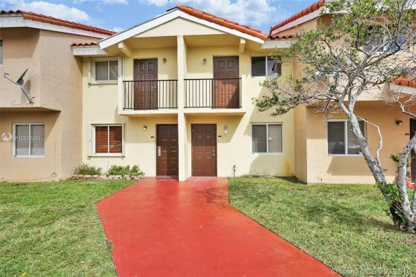 Mira Villas, 8231 NW 5th Ln #269, Fountainebleau, Florida 33126, image 2