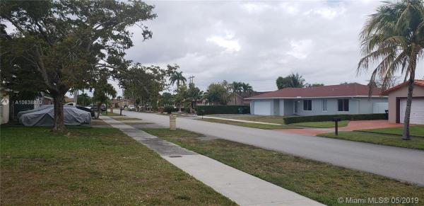 Winston Park, 13254 SW 86th Ter, Kendale Lakes, Florida 33183, image 2