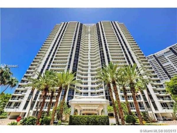 South Tower At The Point, 21055 NE 37th Ave #3202, Aventura, Florida 33180, image 2