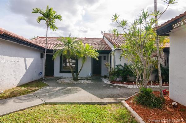 Village Homes At Lakes Of The Meadow, 14970 SW 48th Ter #27G, Kendall West, Florida 33185, image 2