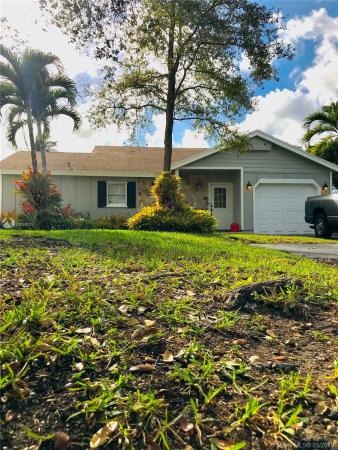 Rooster's Ridge, 14552 SW 142nd Pl, Country Walk, Florida 33186, image 2