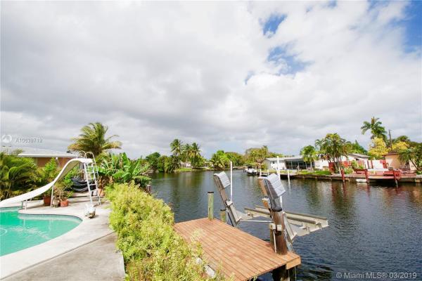 Sunset Isles, 1615 N 28th Ct, Hollywood, Florida 33020, image 2