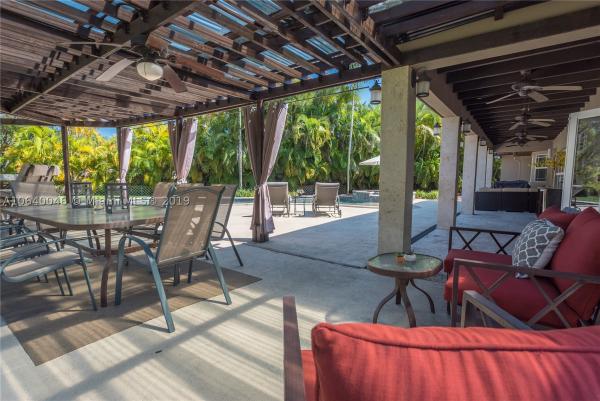 Kendale South, 10821 SW 102nd Pl, Kendall, Florida 33176, image 3