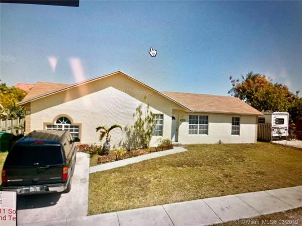Princetonian, 12411 SW 252nd Ter, Princeton, Florida 33032, image 2