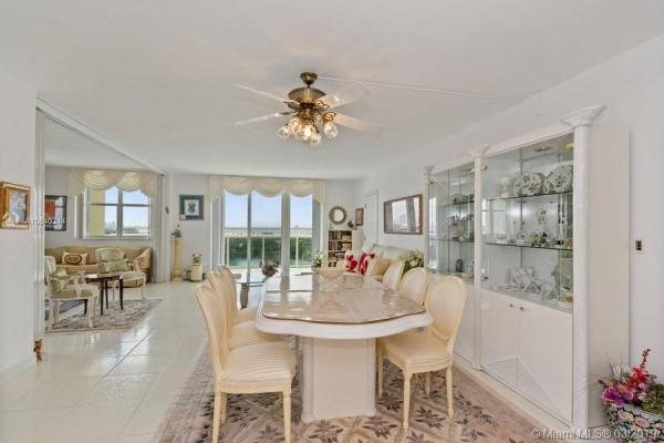 The Carriage Club, 5001 Collins Ave #16A, Miami Beach, Florida 33140, image 2