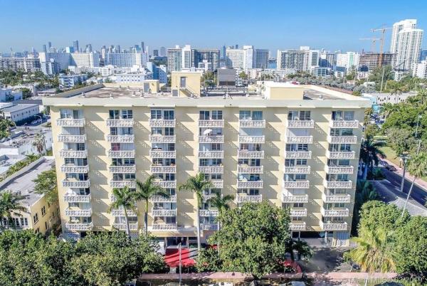 Admiral Towers, 1020 Meridian Ave #804, Miami Beach, Florida 33139, image 2