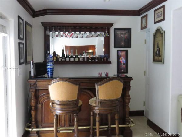Miami Lakes Residential, 6750 Orchid Dr, Miami Lakes, Florida 33014, image 2
