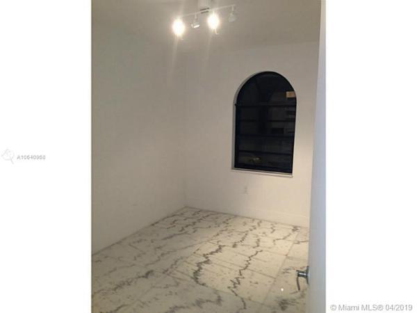 Harbour Club Villas, 1562 NE 105 St #1, Miami Shores, Florida 33138, image 2