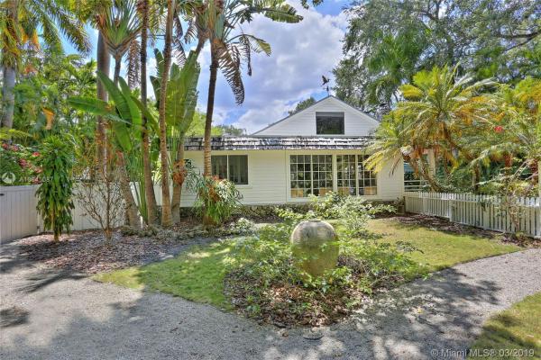 Biscayne Park Terrace, 2910 Emathla St, Miami, Florida 33133, image 2