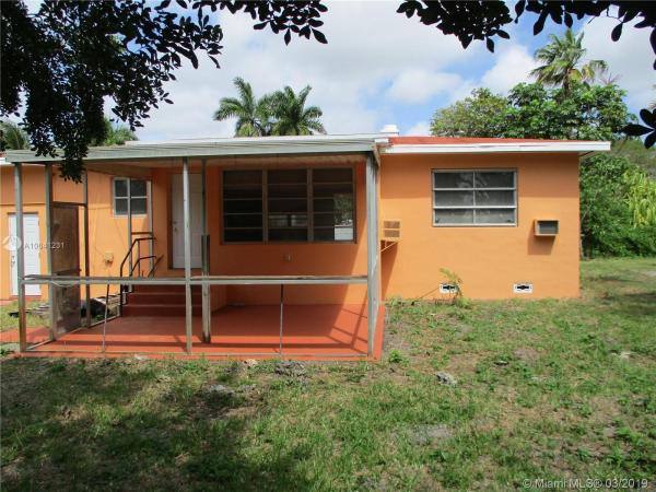 Brandon Park, 536 NW 153rd St, Golden Glades, Florida 33169, image 2