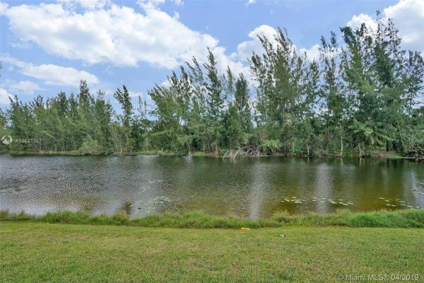 Majorca Isles, 21011 NW 14th Pl #354, Miami Gardens, Florida 33169, image 2