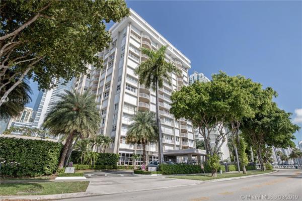 Bayshore Place, 1420 Brickell Bay Dr #1402E, Miami, Florida 33131, image 2