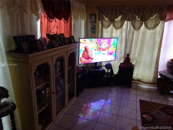 Norwood, 770 NW 198th St, Miami Gardens, Florida 33169, image 2