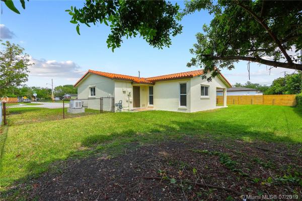 Cypress Cove Estates, 9330 SW 82nd St, Sunset, Florida 33173, image 2