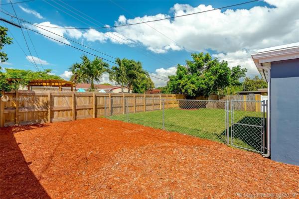 Miramar Residential, 7041 SW 30th St, Miramar, Florida 33023, image 2