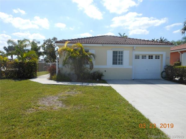 Weitzer Serena Lakes West, 14230 SW 171st Ter, Richmond West, Florida 33177, image 2